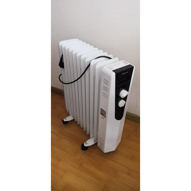 格力(gree)取暖器 11片电热油汀取暖器/宽片电暖器/电暖气ndy11-x6021