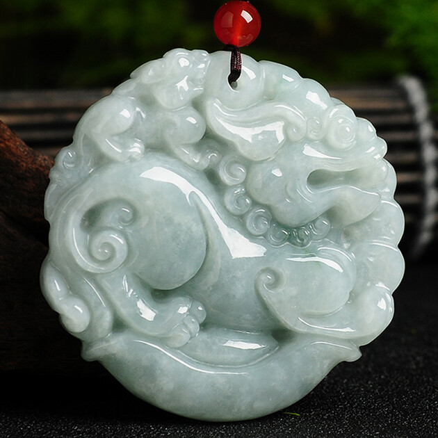 执玉珠宝翡翠玉貔貅玉佩吊坠