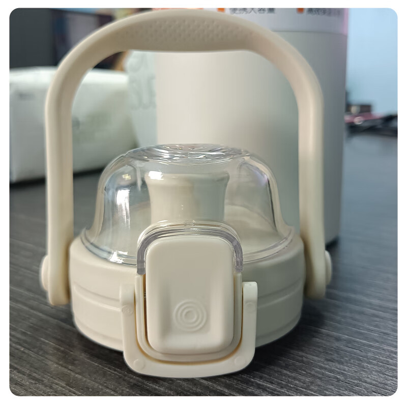 艾逸瑶选 卡尔户外运动水壶1300ML HW-21944