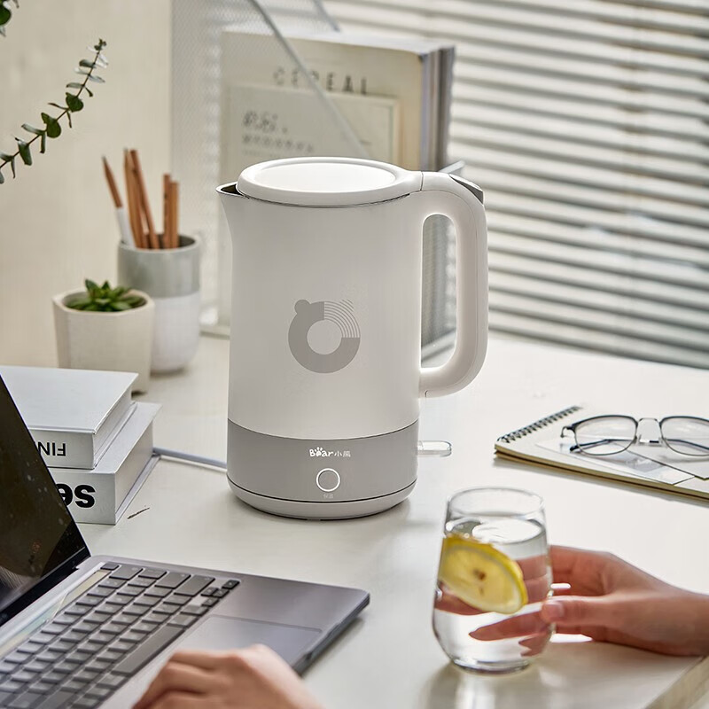 小熊 电水壶保温壶电热水壶开水壶1.7L大容量养生 ZDH-Q17U7【ZMD安心系列】