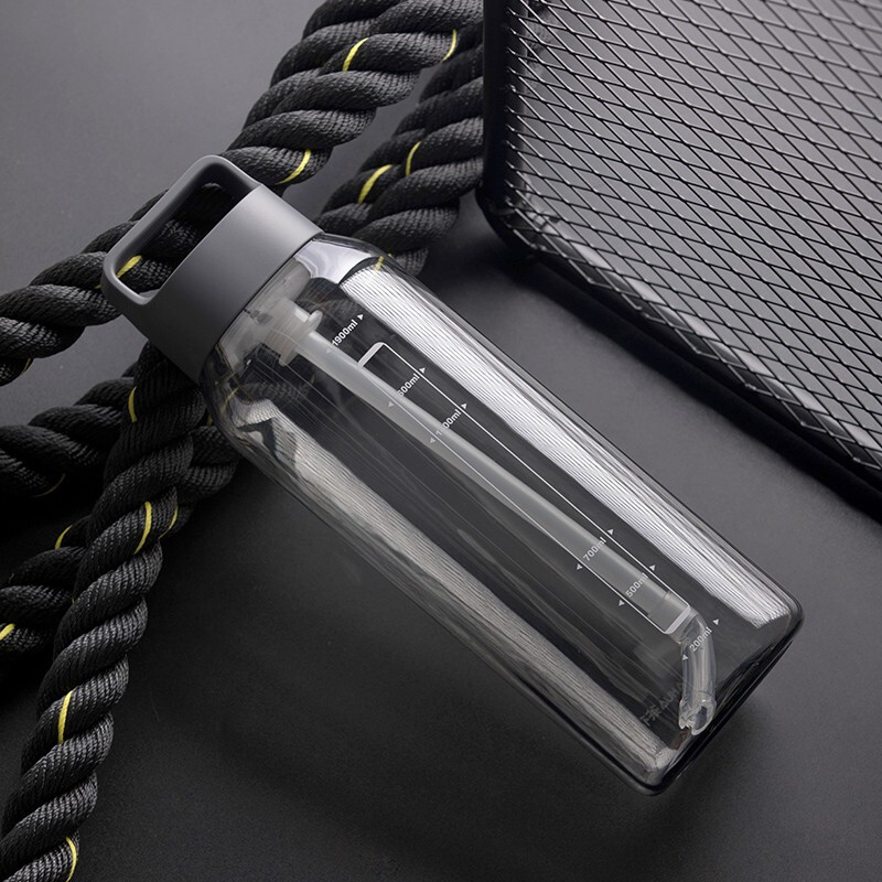 茶花劲派大容量运动水杯男女塑料便携水壶健身夏天耐高温水瓶夏季杯子 【深蓝色2300ML】劲派大容量水杯