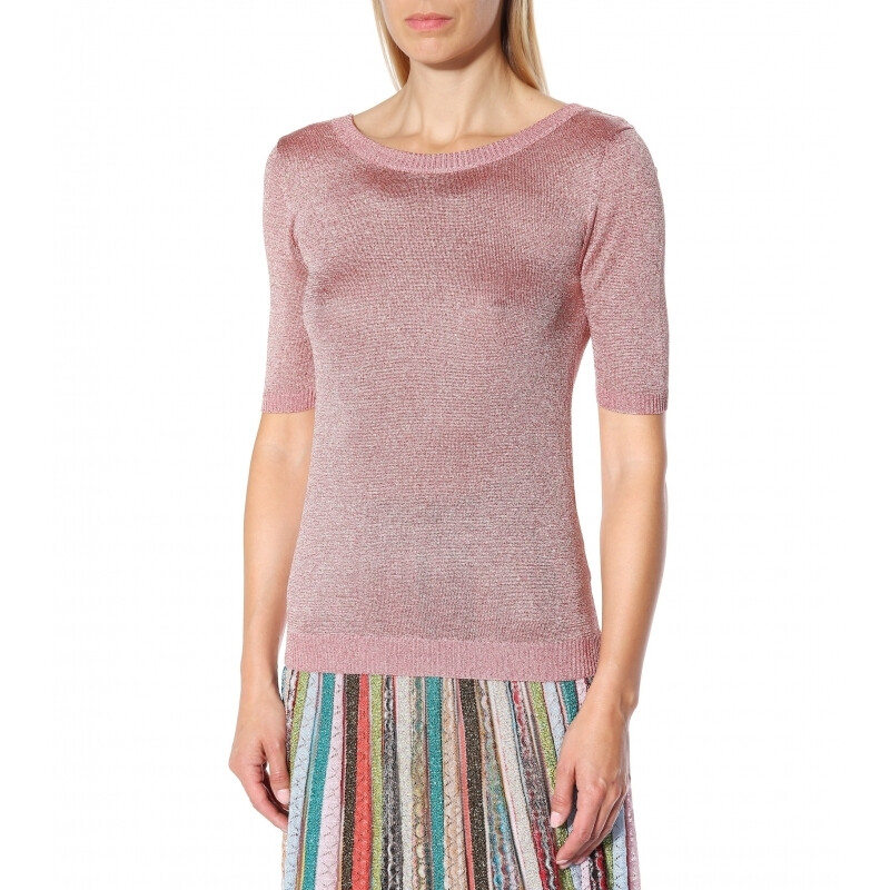 crafted in italy from rosy-pink metallic knit, the