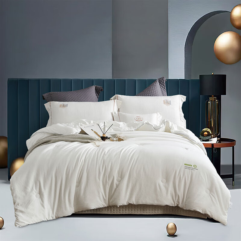 艾逸瑶选 卡莉娜抗菌亲肤冬被JF-24141