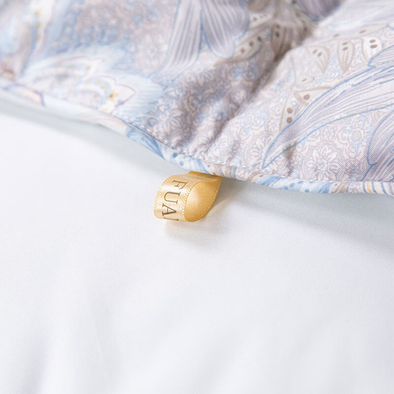 富安娜家纺羽绒被冬被 95%白鹅绒被子四季被芯 冬季保暖单人盖被 缪斯 1.2米床（152*210cm）