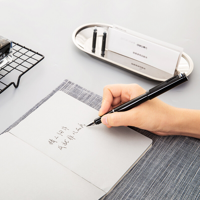 得力(deli)发现者EF明尖钢笔墨水笔 教师节礼物 办公商务签字笔黑 S668EF 开学文具