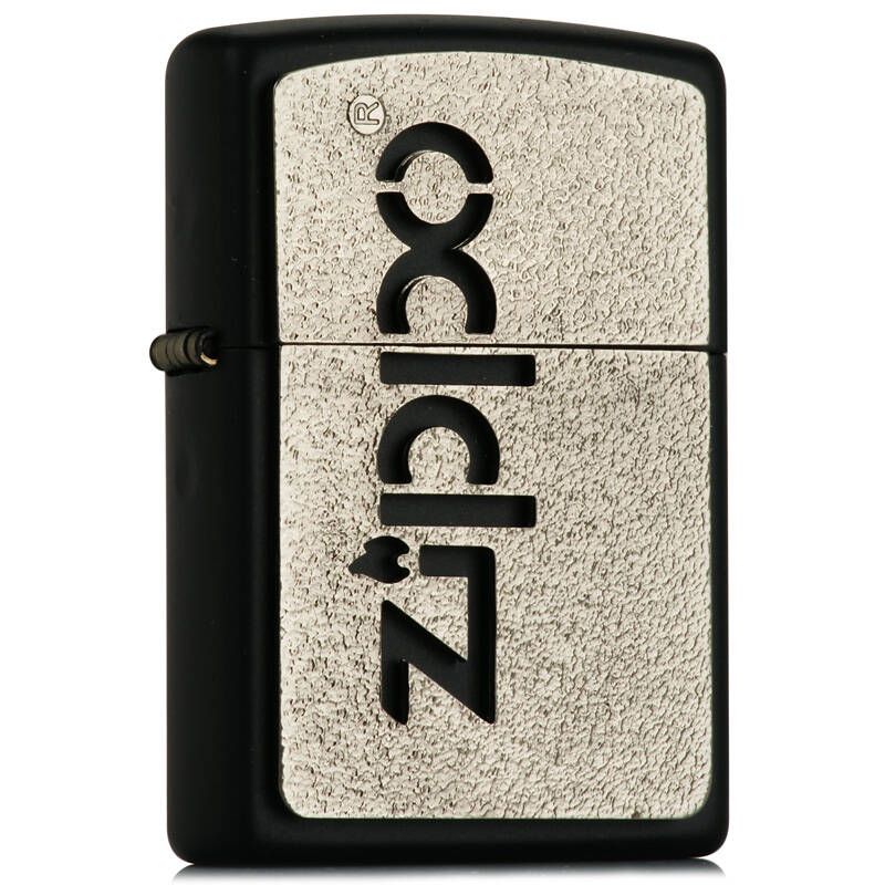 芝宝zippo打火机 sc2256 缕空徽章zippo标志 欧版黑哑漆2.002.822