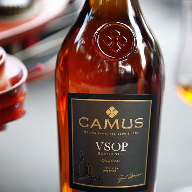 camus金花卡慕经典vsop干邑白兰地礼盒装500ml法国进口洋酒2件