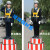 鹿色 交通指挥员举慢字模拟假人 双台摄像