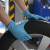 爱马斯 GWSG 一次性PVC+丁腈材料合成防护手套防水防滑蓝色合成防护手套 M码  100只装