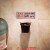 创意免钉墙上壁挂式烟灰缸公共场所厕所卫生间吸烟区灭烟筒垃圾桶 简易款黑+标牌 螺丝安装款