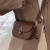 酷奇袋鼠（KUQIDAISHU）今年流行设计小众包包女2023新款潮流轻奢百搭单肩斜挎包女马鞍包 黑色 精致小巧2背带
