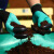 花园艺手套带爪子挖土种花防护劳保手套防滑园林户外种植劳保手套 8双*右手带4爪-紫色