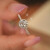燮乐【现货闪发】白18K金镶人工培育钻石戒指D-F色实验室人造钻石礼物 2克拉培育钻石(F/VS1/3EX/N)