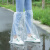 一次性防水鞋套雨天高位加厚防滑男女款透明隔离靴套耐磨塑料脚套 加厚长筒鞋套直筒[束口带]白