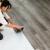 地板贴自粘pvc石塑木地板自己铺加厚耐磨翻新改造地板革铺垫 木纹9521/20平方 [加厚耐磨]