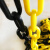 海斯迪克 路锥链条 警示塑料链条 雪糕筒连接件警戒隔离链条 (6mm黄黑-5米) HKA-58