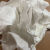 工业擦机布抹布边角料碎布脏布白色布头布条布块吸水吸油去污废布 不均匀大小块 非同批次 不 2斤装 碎布边角料（大小不