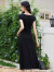 西遇气质桃心领针织连衣裙女2024夏季新款时尚高级显瘦黑色短袖裙 黑色 XL