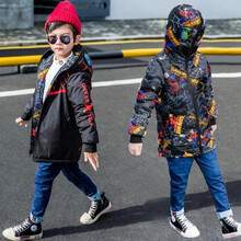 新款帽子带眼镜的儿童冲锋衣男女宝户外防风蒙面外套学生蜘蛛侠风衣潮 黑色双面棉衣 偏小半码 送运险 110cm