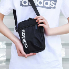 阿迪达斯 （adidas）男包女包夏季新款舒适轻便户外运动训练单肩包时尚小包斜挎包官网 DT4822黑色 以专柜实物为准