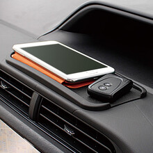 日本YAC汽车防滑垫 耐高温车载置物盒车用手机防滑垫盆形止滑垫 PZ-644大号