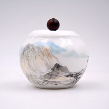 尤德民名家手绘釉上彩密封防潮储存陶瓷小号茶叶罐 溪山图