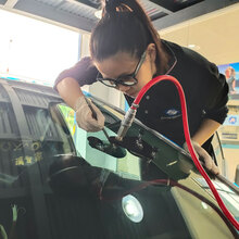 福耀汽车玻璃 全国专业玻璃修复修补宝马奥迪奔驰大众等各品牌车型前挡风夹层玻璃各种裂纹修复 车价50-100w