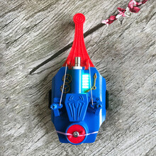 蜘蛛侠发射器手腕可喷丝吐丝喷水喷射蛛丝蛛网手套绳索儿童玩具男孩 蓝色双簧带灯收线 国产版