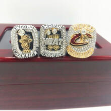 湖人总冠军纪念NBA戒指2020勇士猛龙骑士詹姆斯科比退役球迷礼物 花色 詹姆斯木盒装