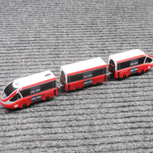 宜·家木质轨道电动小火车电动火车头和谐号小火车兼容米兔brio木质轨道3儿童木制玩具6 5#电动红车头+2节车厢 标配