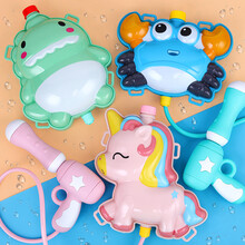 千百嘉 儿童背包水枪玩具夏季户外沙滩打水仗大容量抽拉式喷水枪网红同款卡通背包水枪男孩女孩生日礼物 独角马背包水枪-粉色（约2.2L）