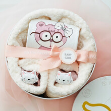 modomoma礼寓满月新生儿礼盒婴儿衣服用品春夏季男女宝棉连体衣印花卡通爬服套装礼物 【翅膀圆筒】粉熊爬服 66【建议3-6个月】