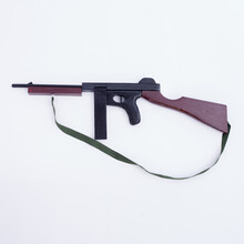 三八大盖玩具枪舞台表演道具三八大盖木质八路军影视戏剧新四军。 汤姆森