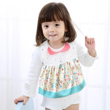 新款女宝宝纯棉裙式围裙罩衣背带交叉式婴儿围兜防水口水巾围嘴 兰桃心 293