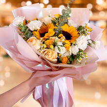 拜杰 鲜花包装纸10张 防水炫彩镭射礼盒包装纸生日礼物送女友花店花束花艺DIY手工包花纸 布拉诺纸