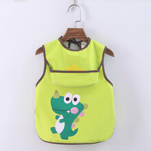 众嗨 宝宝罩衣夏季薄款吃饭围兜无袖防水防脏婴儿童男女围嘴反穿 绿色小恐龙坎肩 100小码(适合0-3岁)