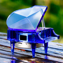 水晶钢琴音乐盒八音盒实用少女心diy新婚摆件生日礼物送女生女孩 水晶蓝钢琴+MP4机芯(不定制)