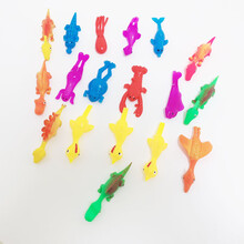 大手牵小手  抖音同款  弹射小鸡恐龙飞天网红粘墙儿童软胶玩具创意解压减压手指弹弓动物 弹射系列混搭10个 均码