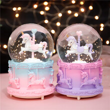 迪士尼六一儿童节61生日礼物送小朋友6学生十男孩子10岁12孩的幼儿园5 8K039旋转木马水晶球 款式随机