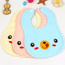 春秋季可爱婴儿围嘴防水口水围兜宝宝口水巾纯棉纱布新生儿防吐奶 A款笑脸(1条随机发)