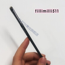 王霏霏同款FILLIMILLI化妆刷822美妆散粉刷眼影刷511粉底刷820【精品定制】【精品定制】 王霏霏同款-511眼影刷 人造纤维