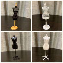 30厘米芭比娃娃 6分换装模特衣架站立支架服装展示 4款各一个-30厘米娃娃适用 官方标配