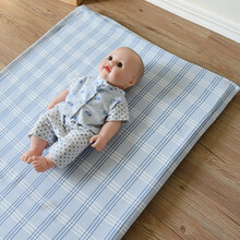 2021新品 竹纤维软凉席婴儿床凉席竹纤维冰丝新生儿童宝宝夏季吸汗幼儿园午睡苎麻软凉席 新款蓝格 60*110cm