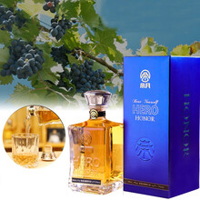 帝月72度葡萄烈酒，贺兰山东麓葡萄酒，宁夏葡萄蒸馏酒500ml/瓶，高度果酒赤霞珠葡萄精酿，礼盒装 1箱发2箱+酒具1套
