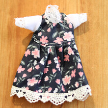 小娃娃衣服 通用6寸16/17厘米8分12分ob11娃衣小号萝莉娃娃裙子BJD关节娃服饰 白色短袖花布连衣裙 适合17厘米以下的娃娃穿