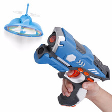 儿童玩具枪CS对战ufo飞行器红外线感应电动连发声光枪绝地求生吃鸡3-5岁六一儿童节礼物 单枪版【蓝色枪+1飞碟】新款飞碟版