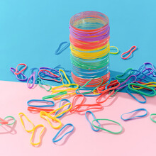 名创优品（MINISO）日本品质强拉不断盒装一次性橡皮筋 彩色大圈100根