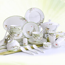 餐具套装 唐山红玫瑰骨质瓷餐具套装 田园风家用碗碟中式餐具乔迁礼品花鸟风格喜上眉梢40头餐具