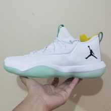 耐克（NIKE）篮球鞋男鞋春季运动鞋健身训练鞋子轻便透气休闲鞋 AJ2664-117白绿 42