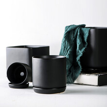ins陶瓷花盆北欧轻奢简约带托盘粉色灰色绿萝吊兰多肉创意其他 【方】黑色亚光 大号